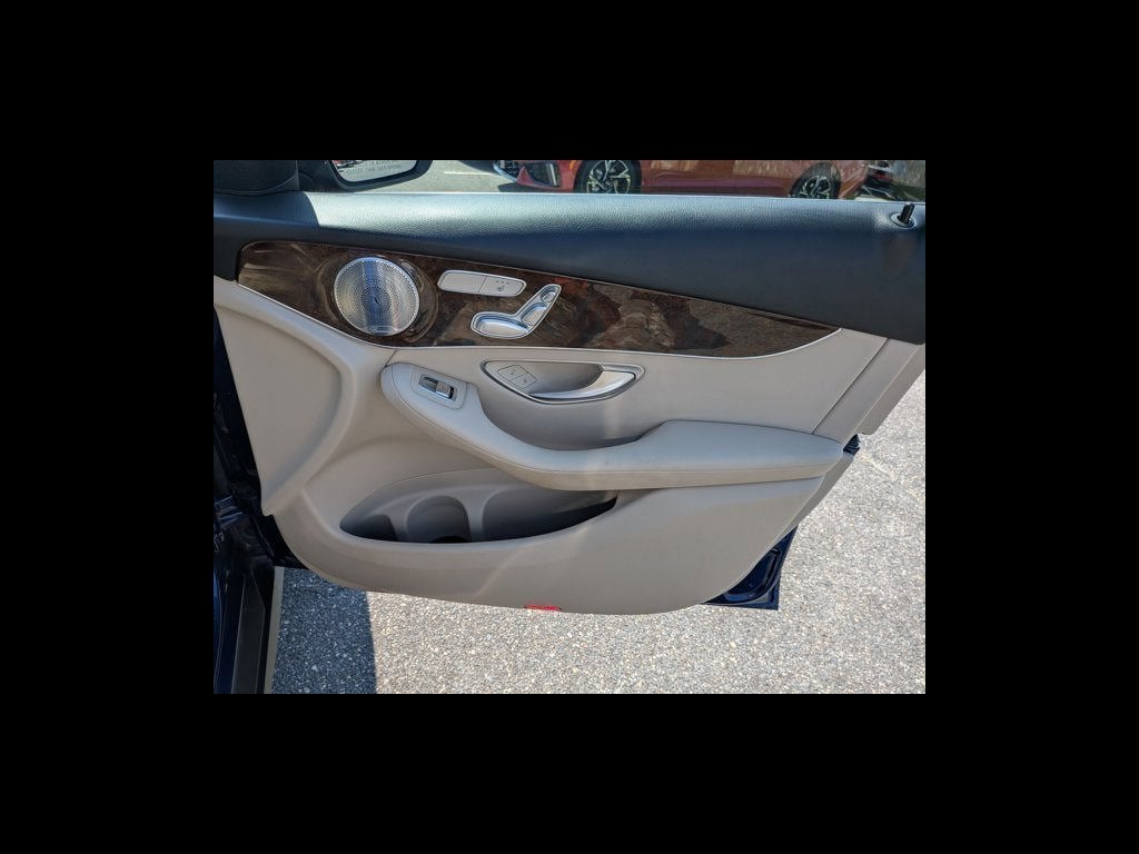 2019 Mercedes-Benz GLC GLC 300