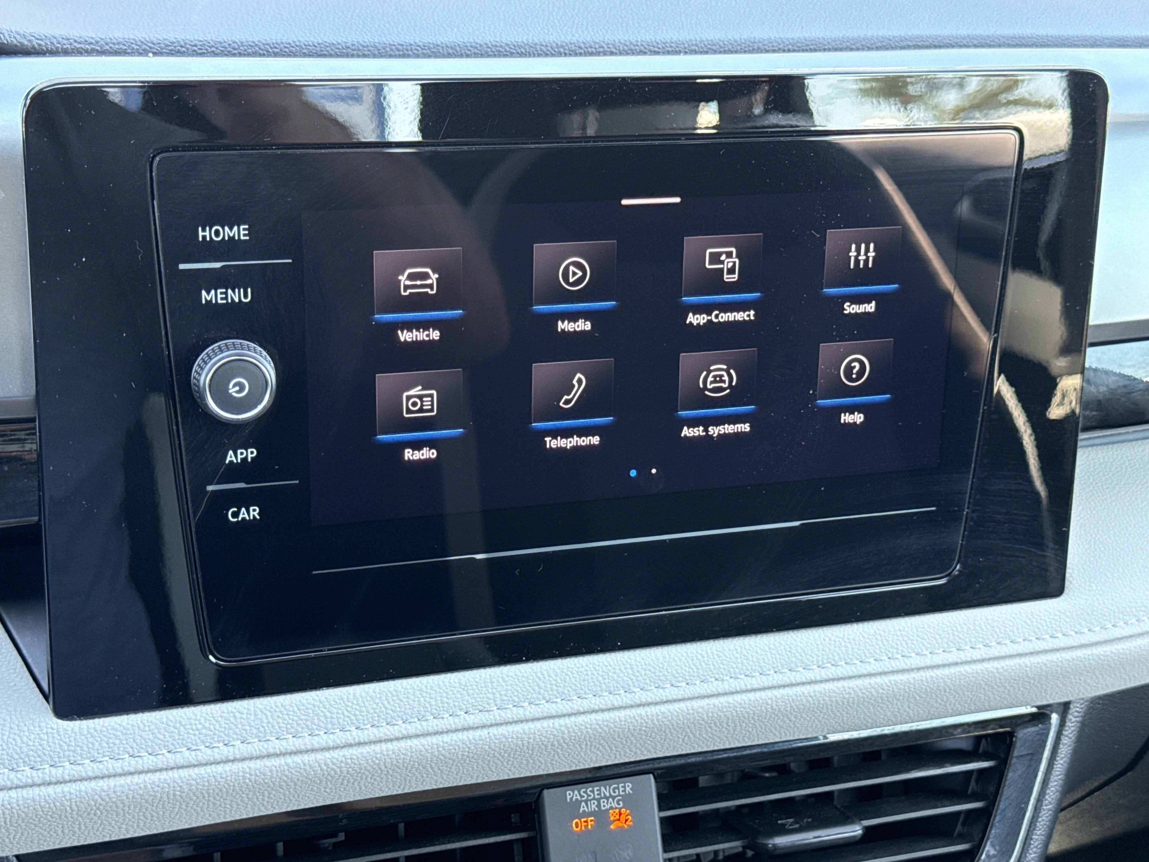 2025 Volkswagen Taos S