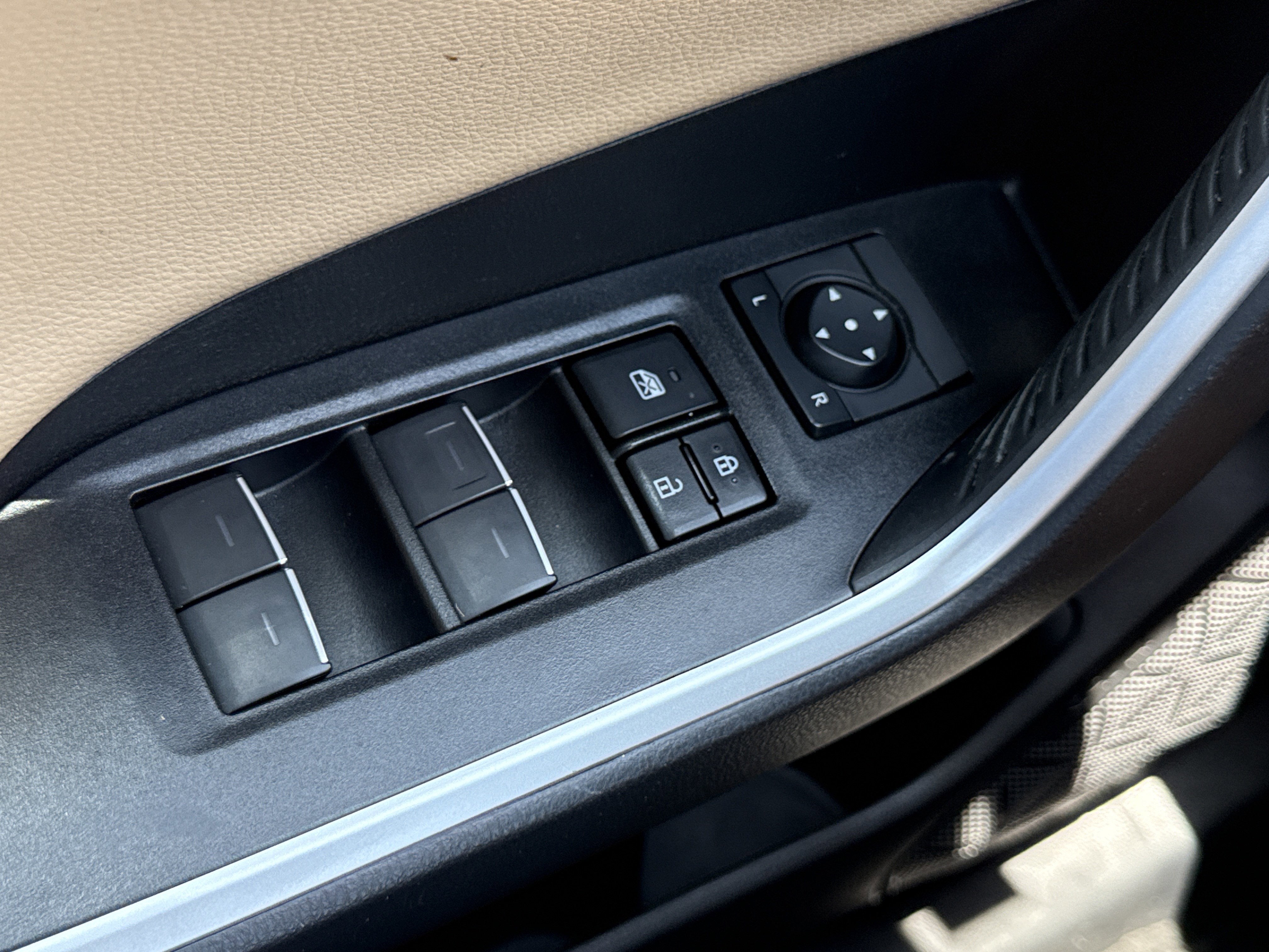 2022 Toyota RAV4 Hybrid Limited