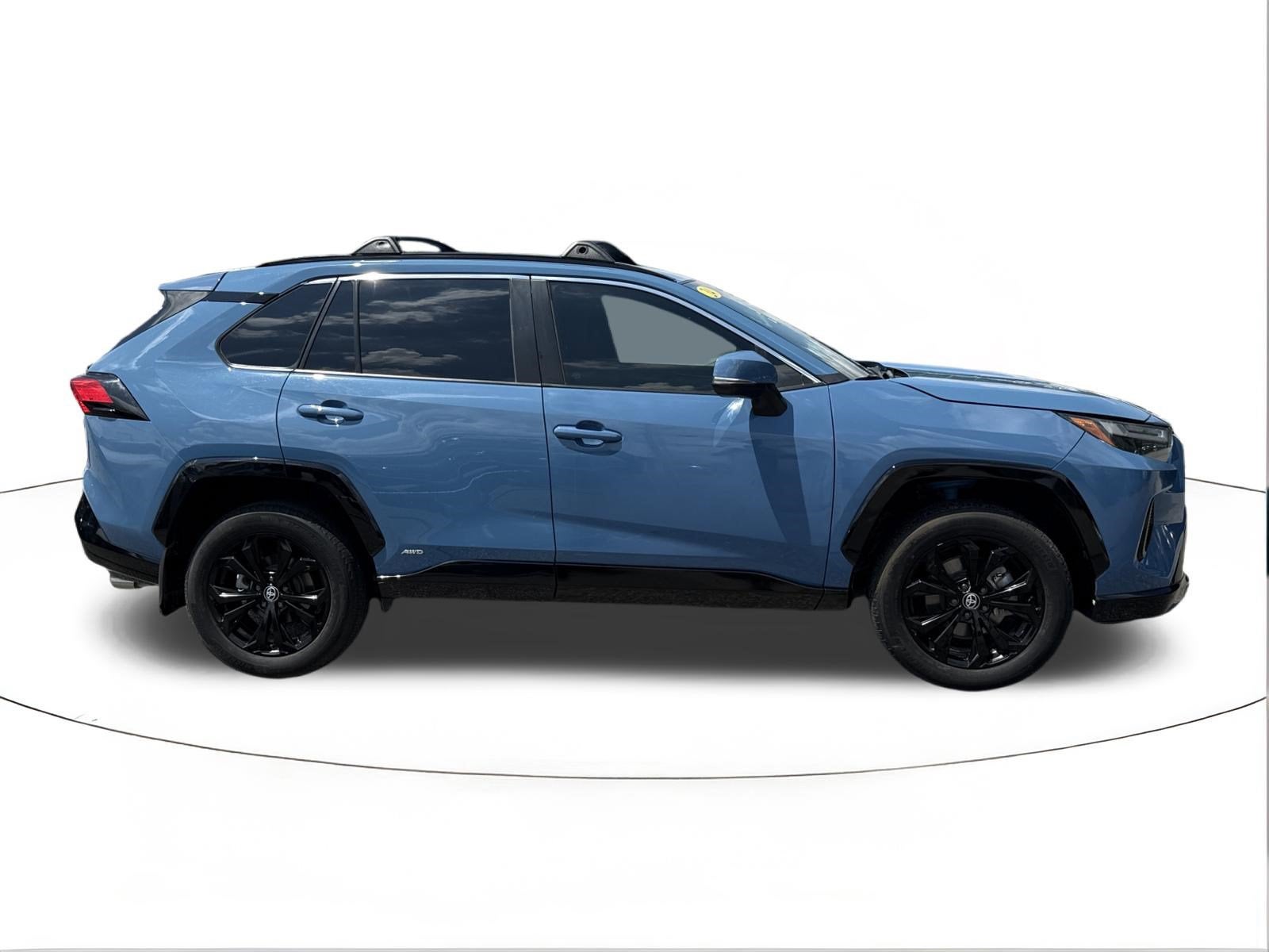 2024 Toyota RAV4 Hybrid SE
