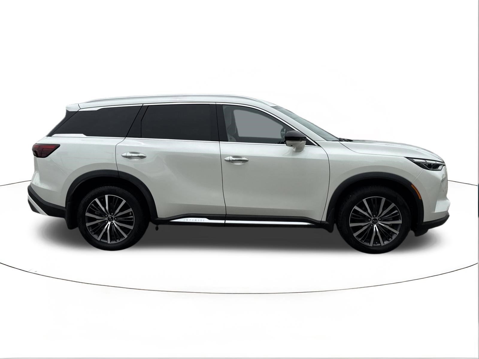 2023 INFINITI QX60 SENSORY
