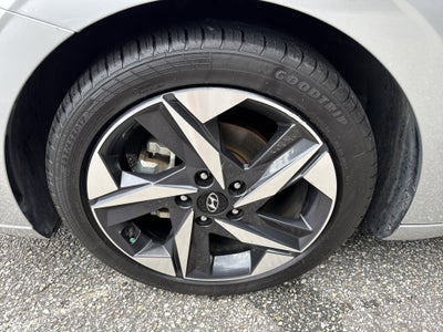 2023 Hyundai Elantra Limited