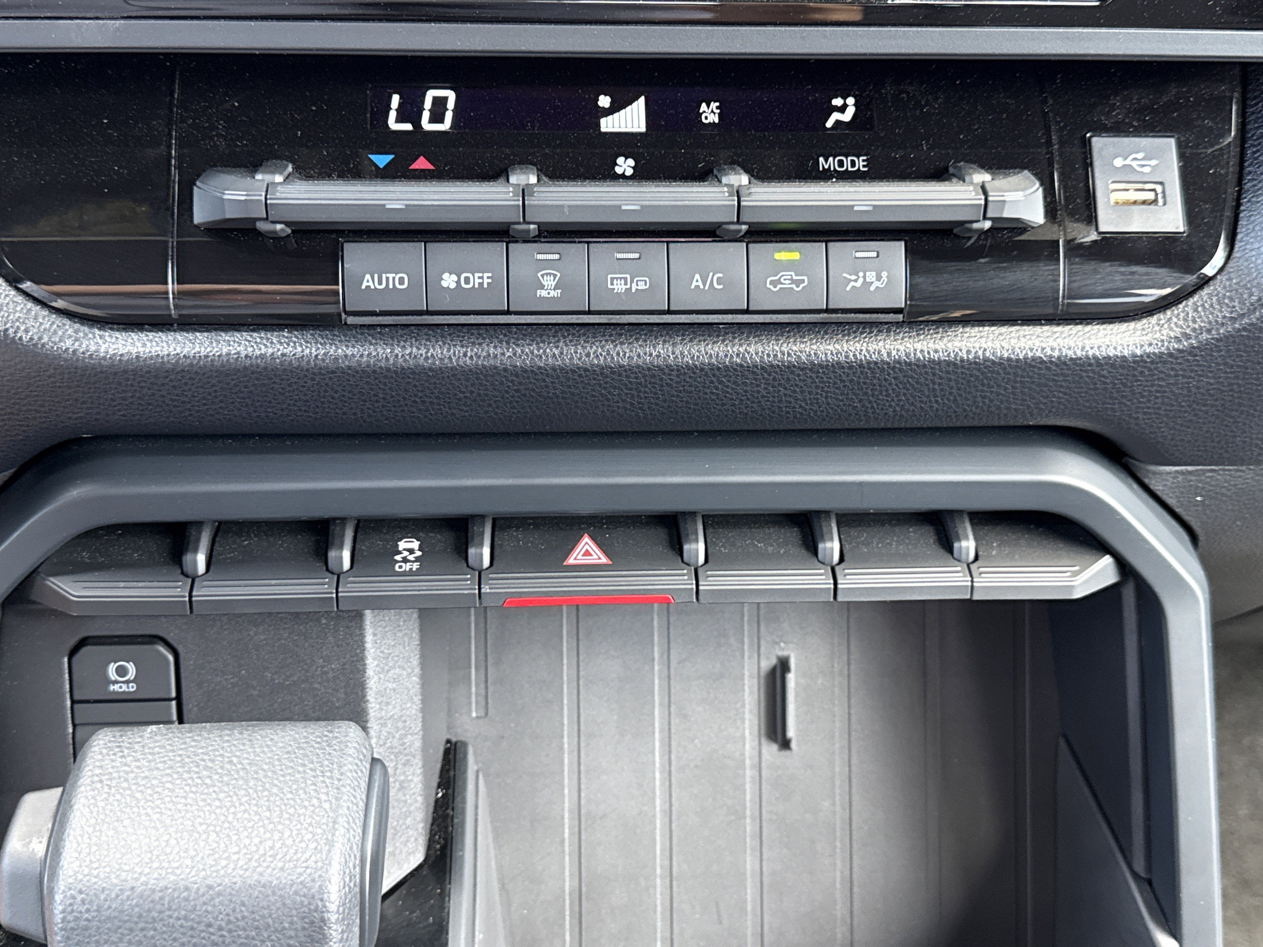 2026 Toyota Tundra 4WD SR