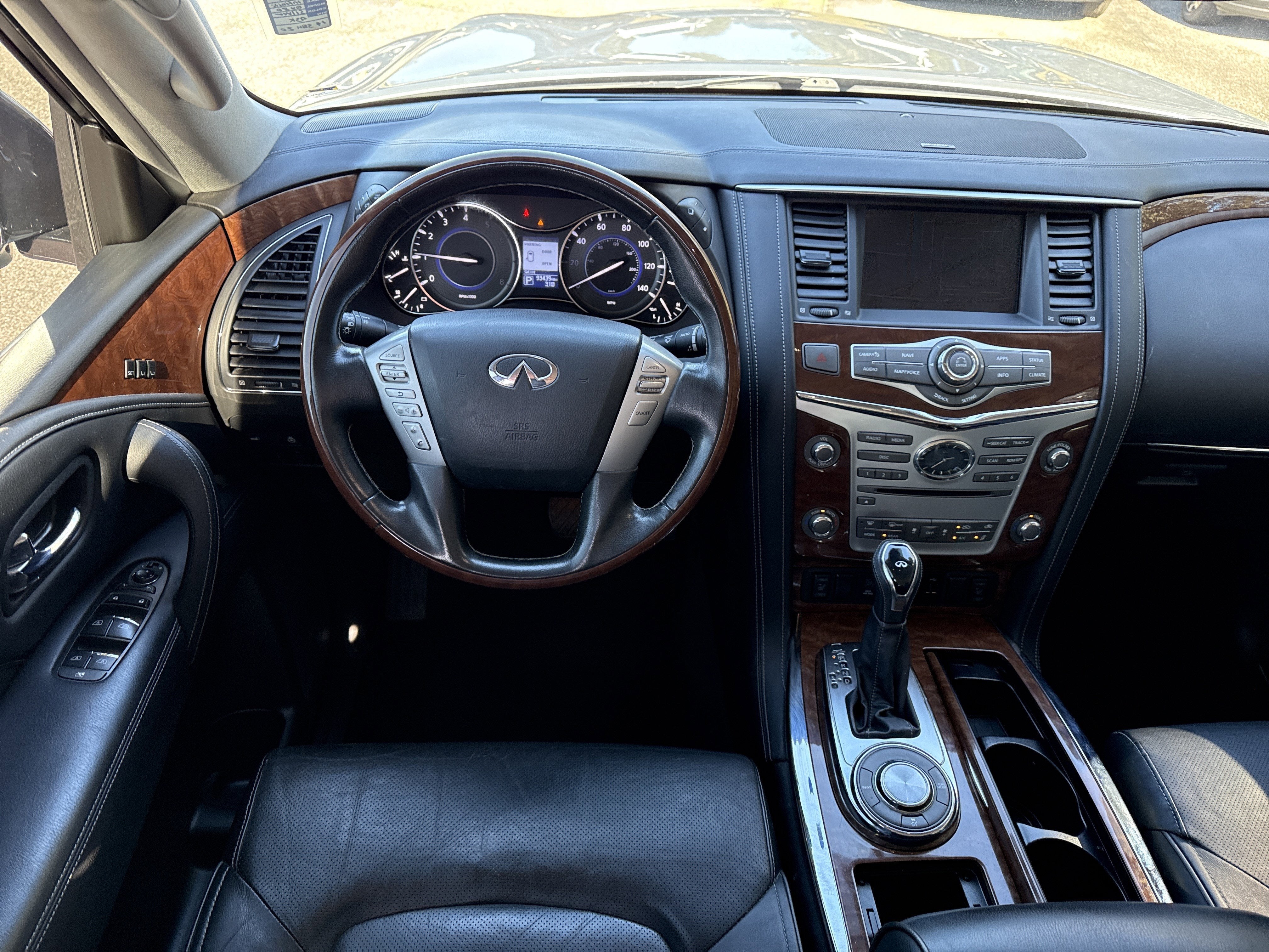 2019 INFINITI QX80 LUXE