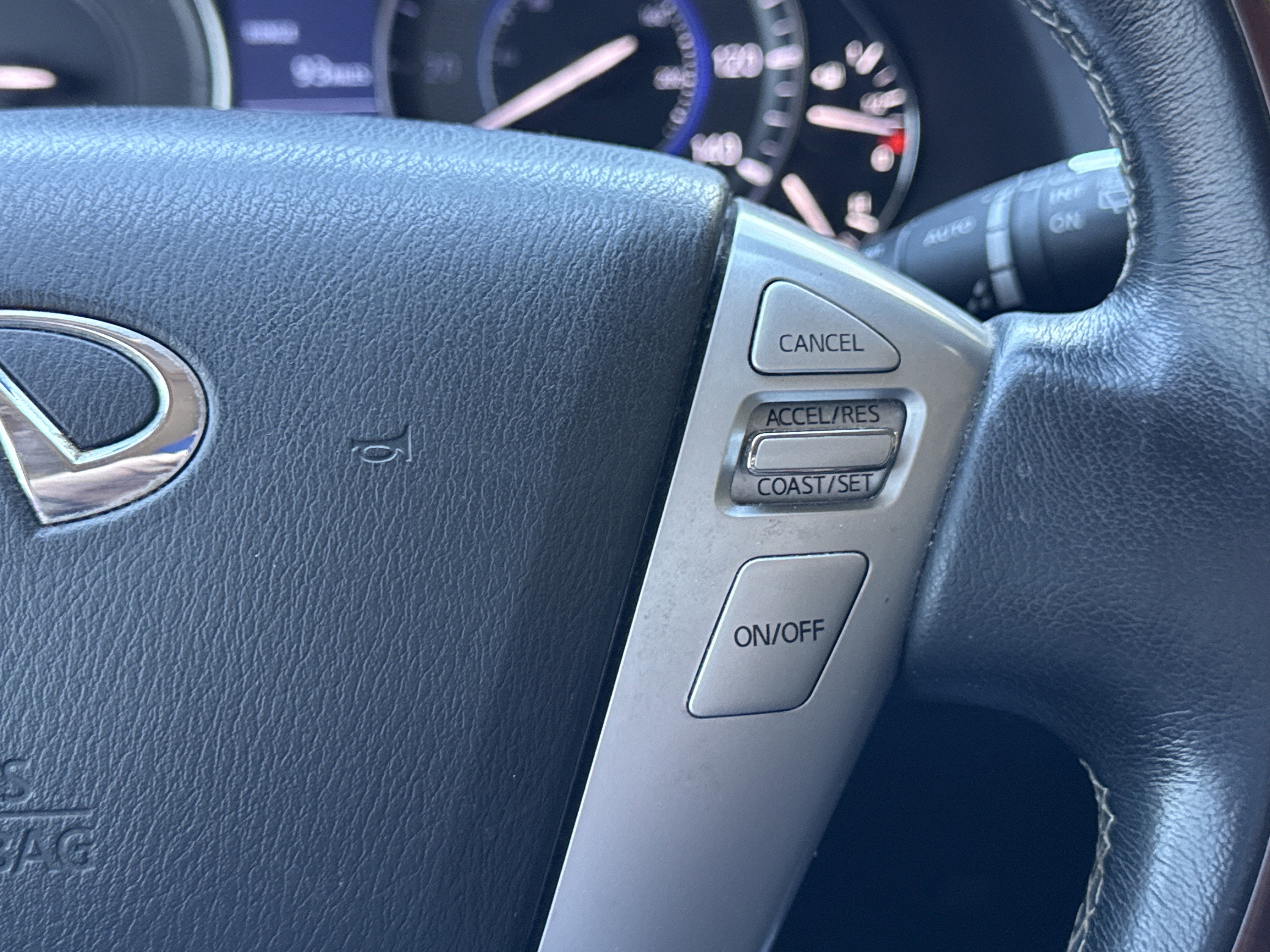 2019 INFINITI QX80 LUXE