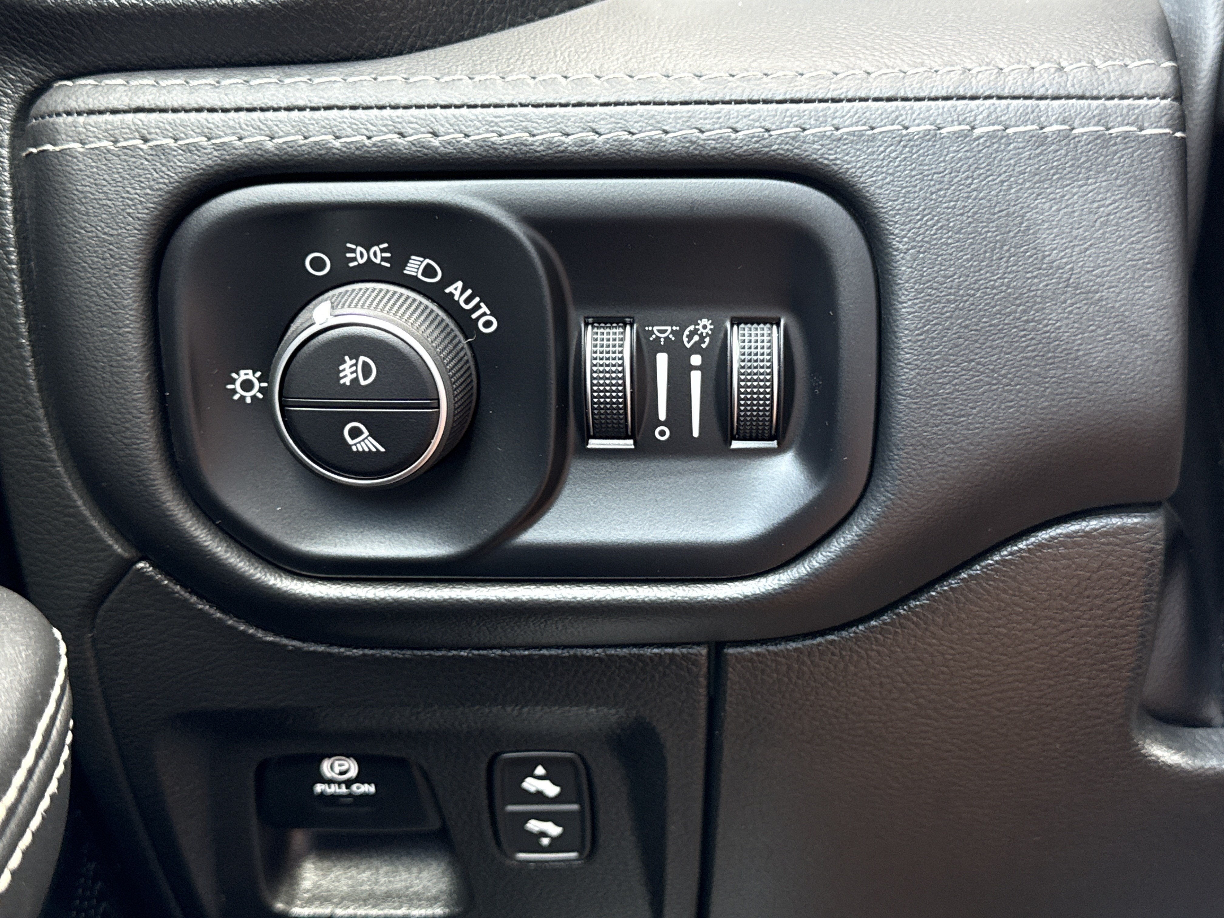 2024 RAM 1500 Limited