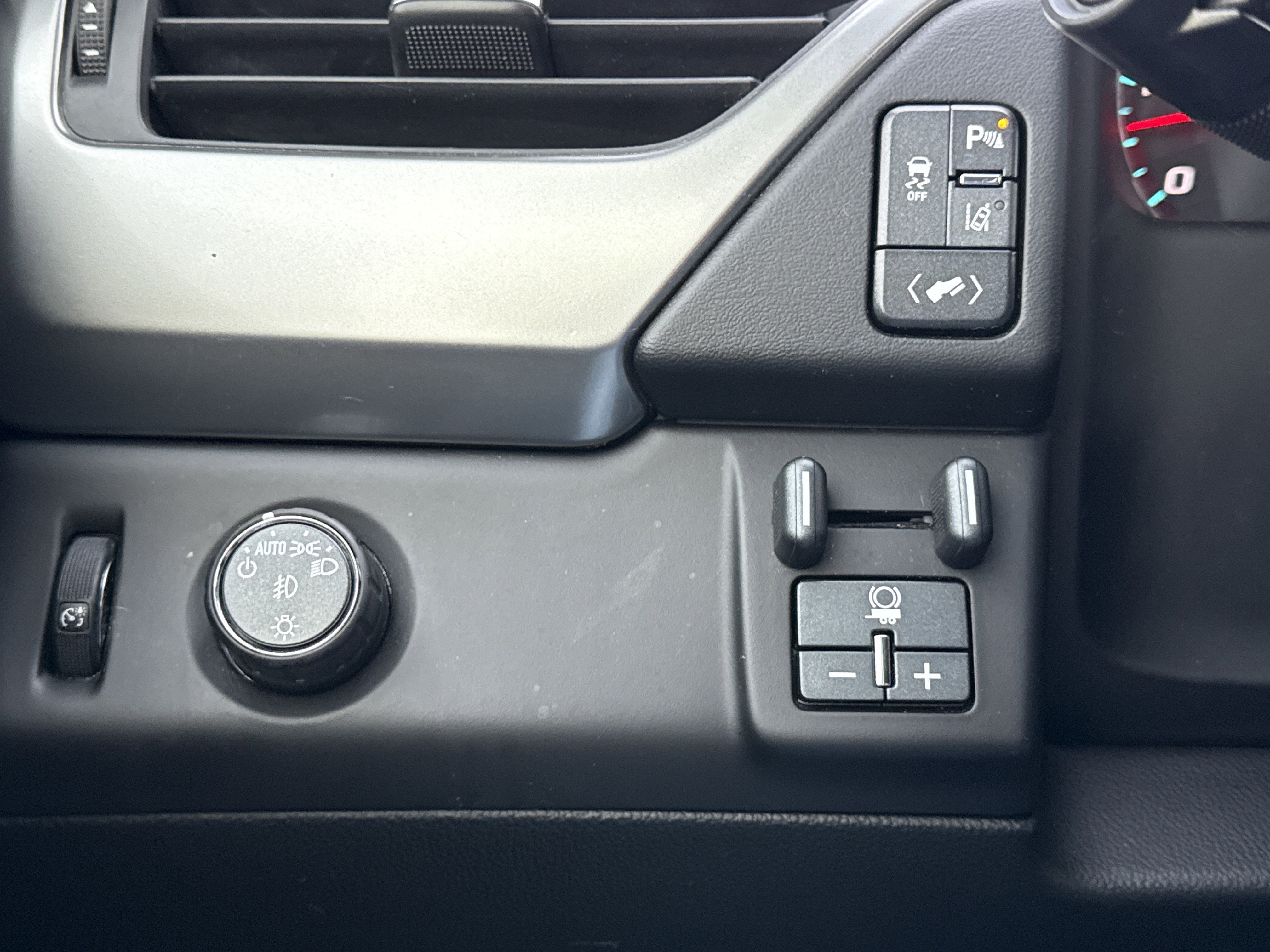 2015 Chevrolet Suburban LT