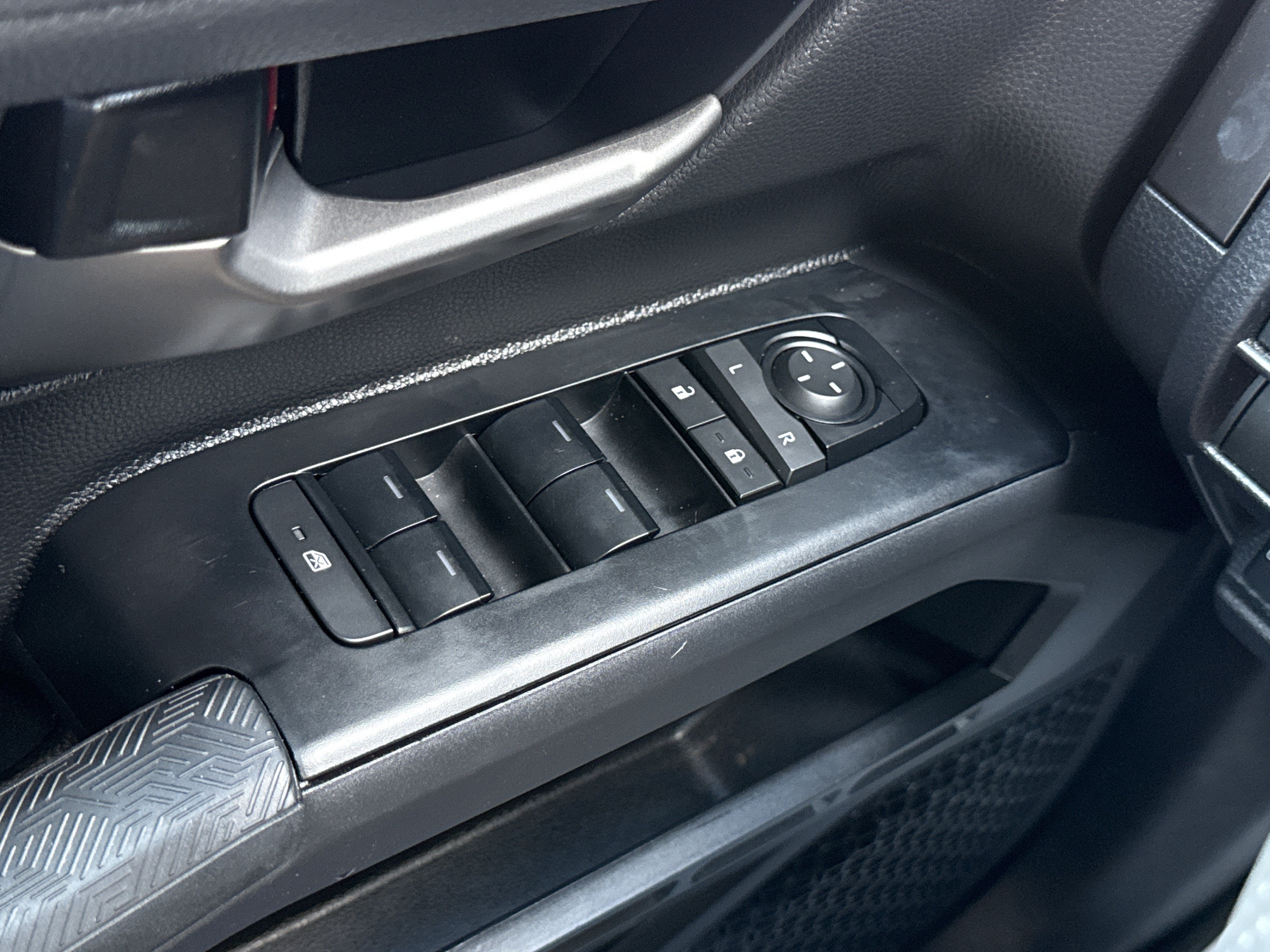 2025 Toyota Tacoma 4WD TRD Sport