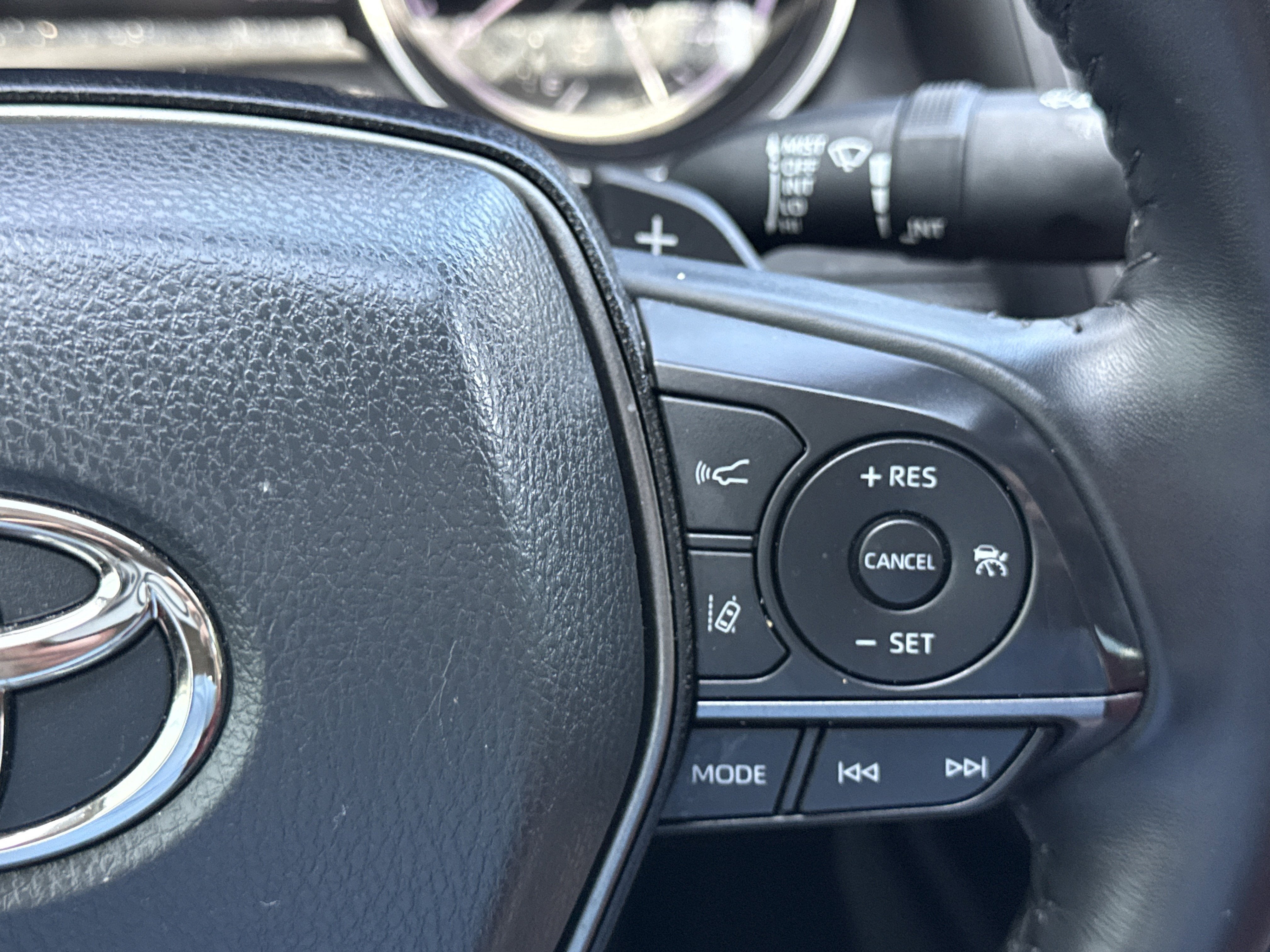 2023 Toyota Camry Hybrid XSE