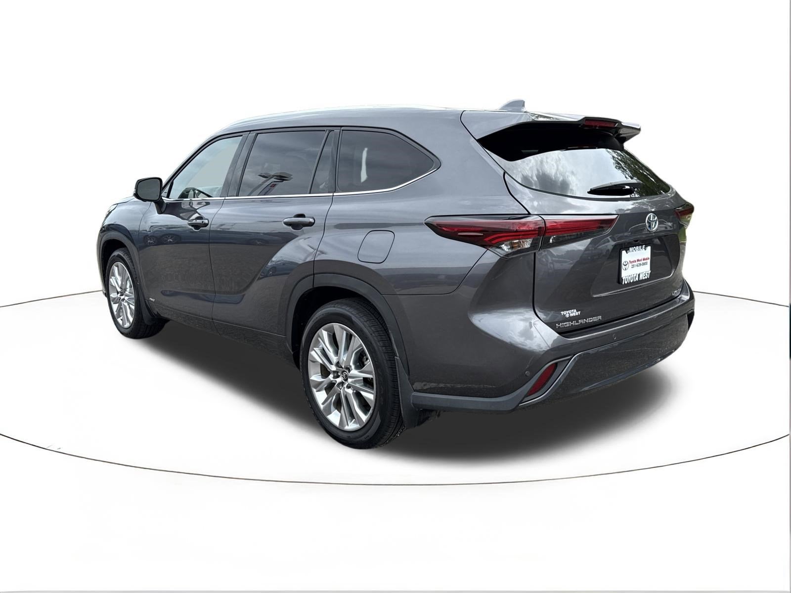 2024 Toyota Highlander Hybrid Limited