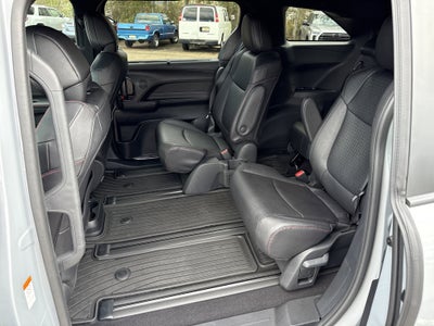 2025 Toyota Sienna XSE