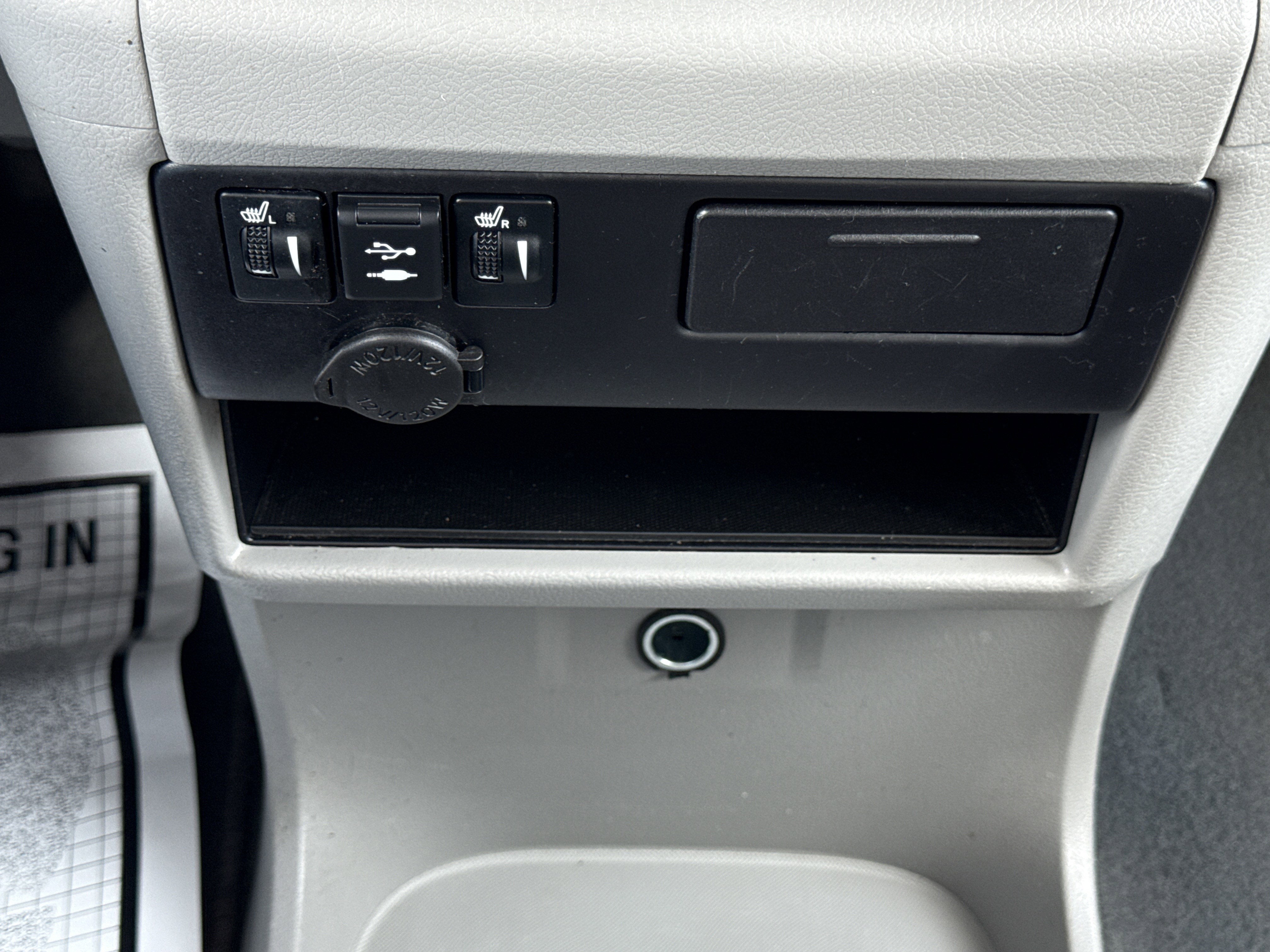 2020 Toyota Sienna XLE Premium