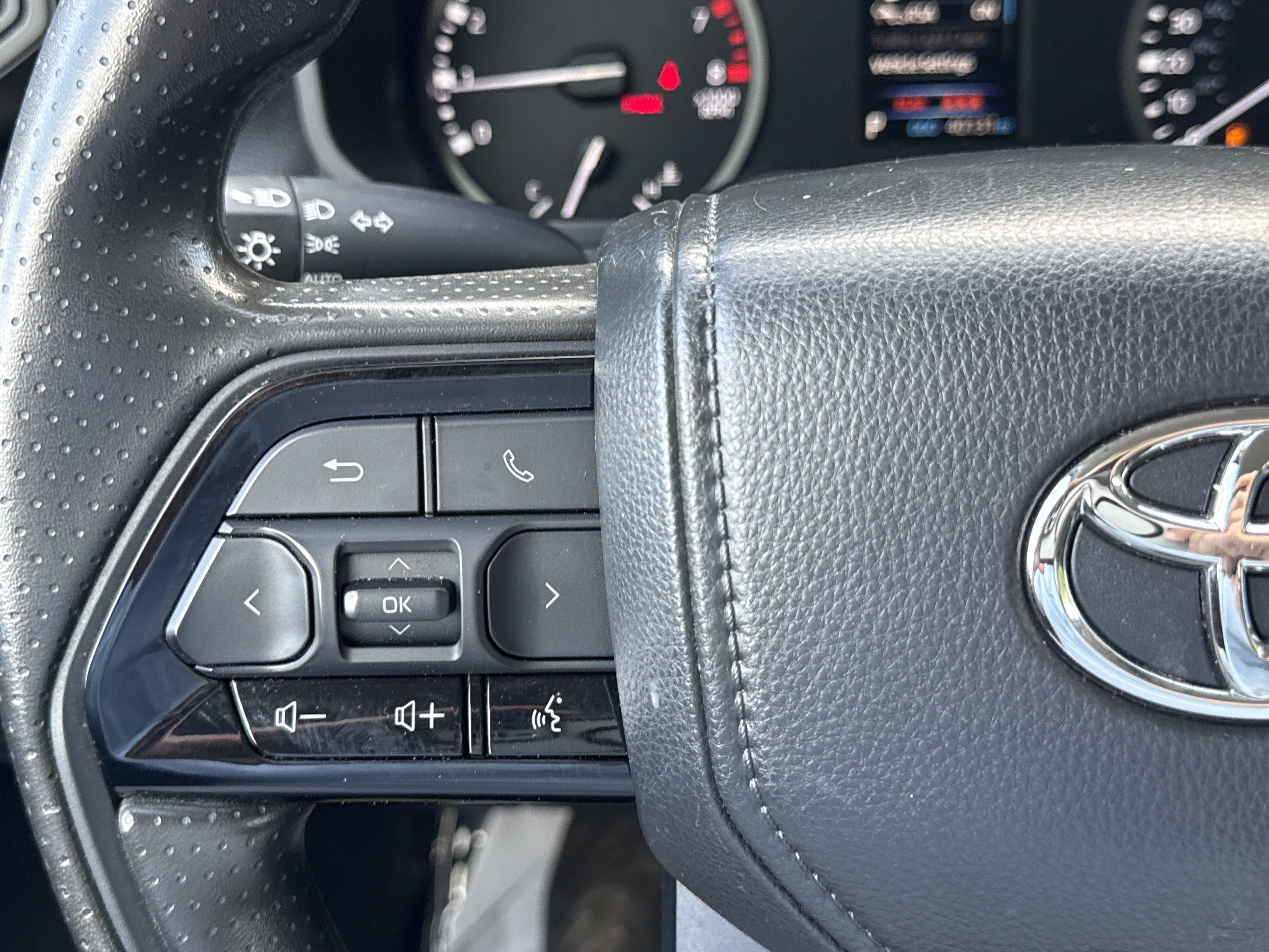 2024 Toyota Tundra 4WD SR