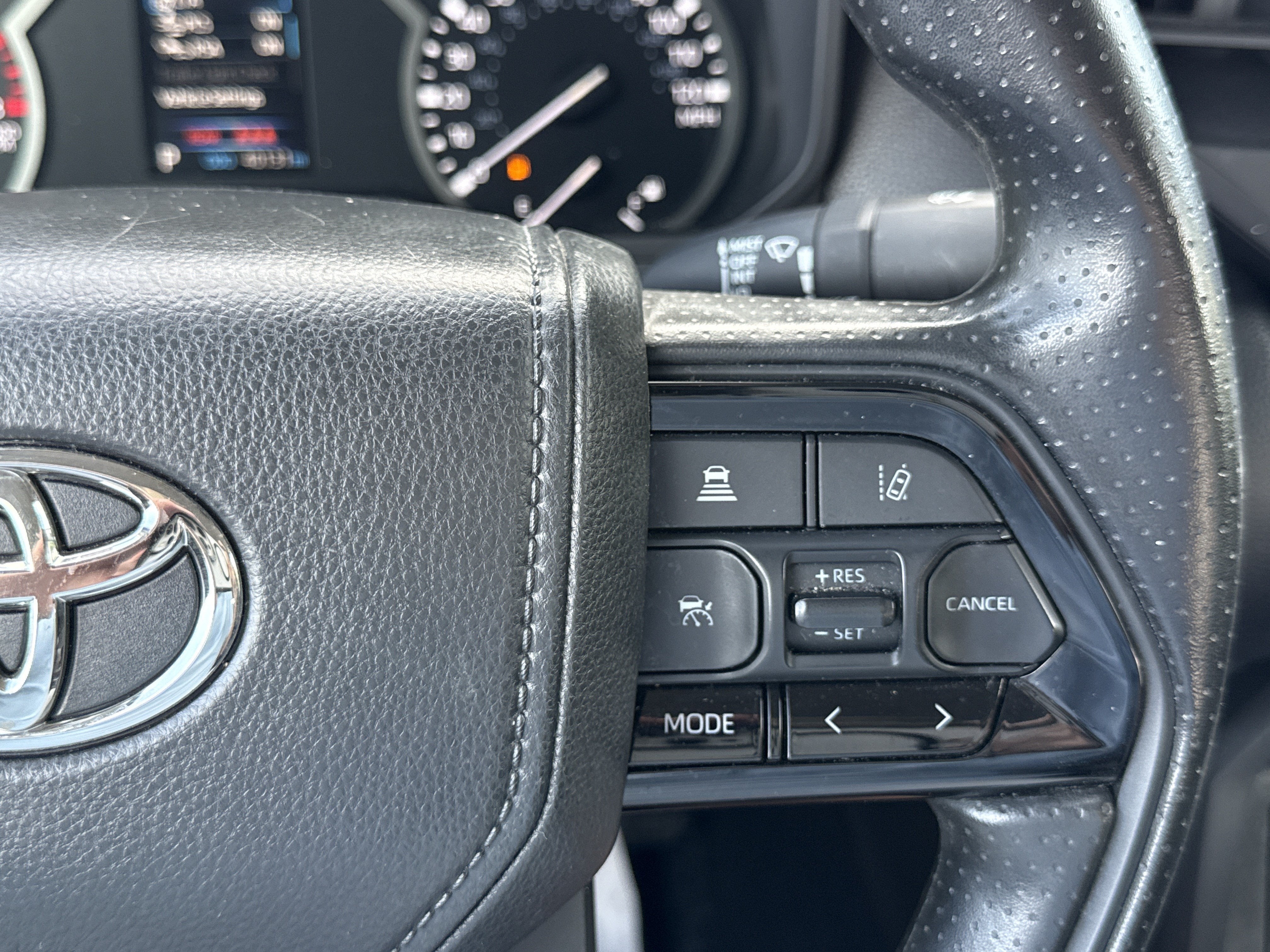 2024 Toyota Tundra 4WD SR