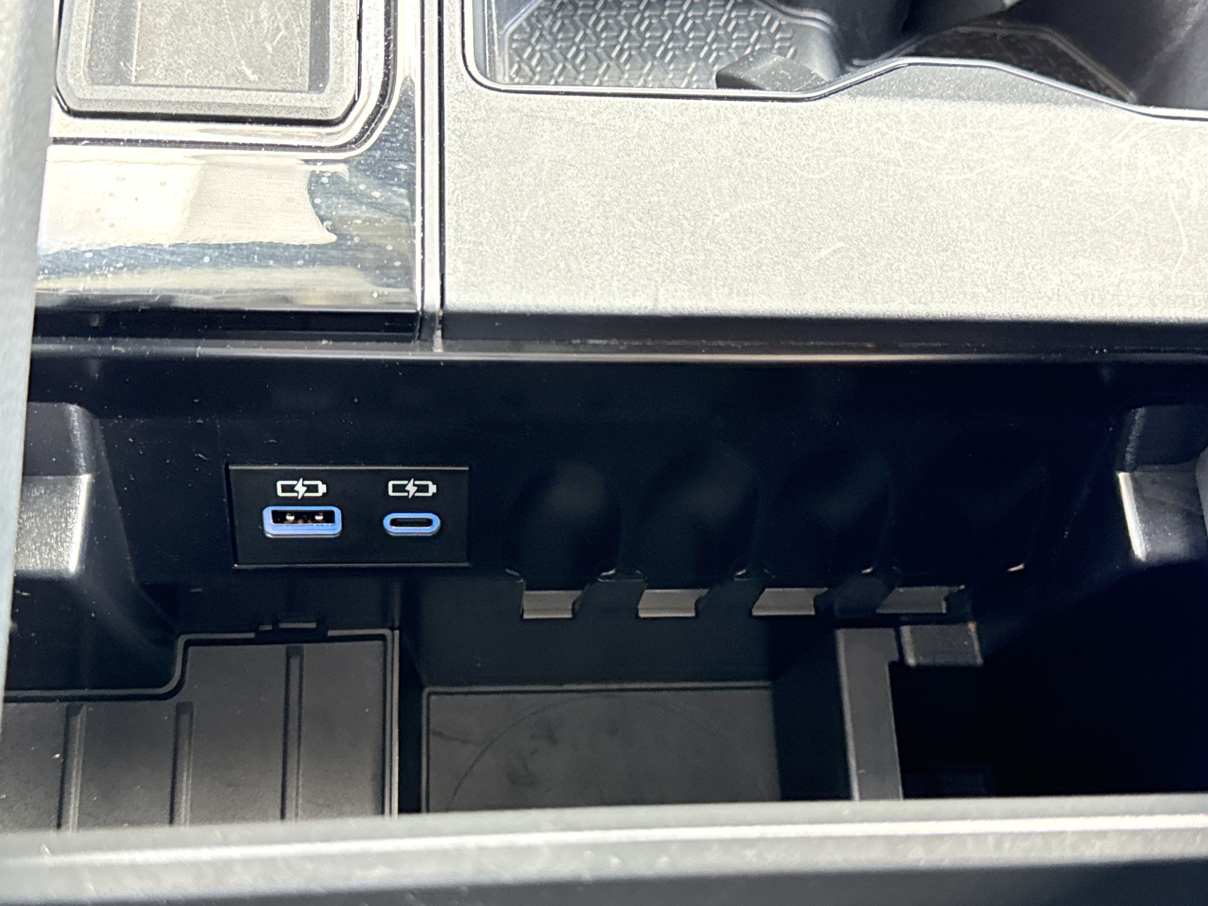 2024 Toyota Tundra 4WD SR