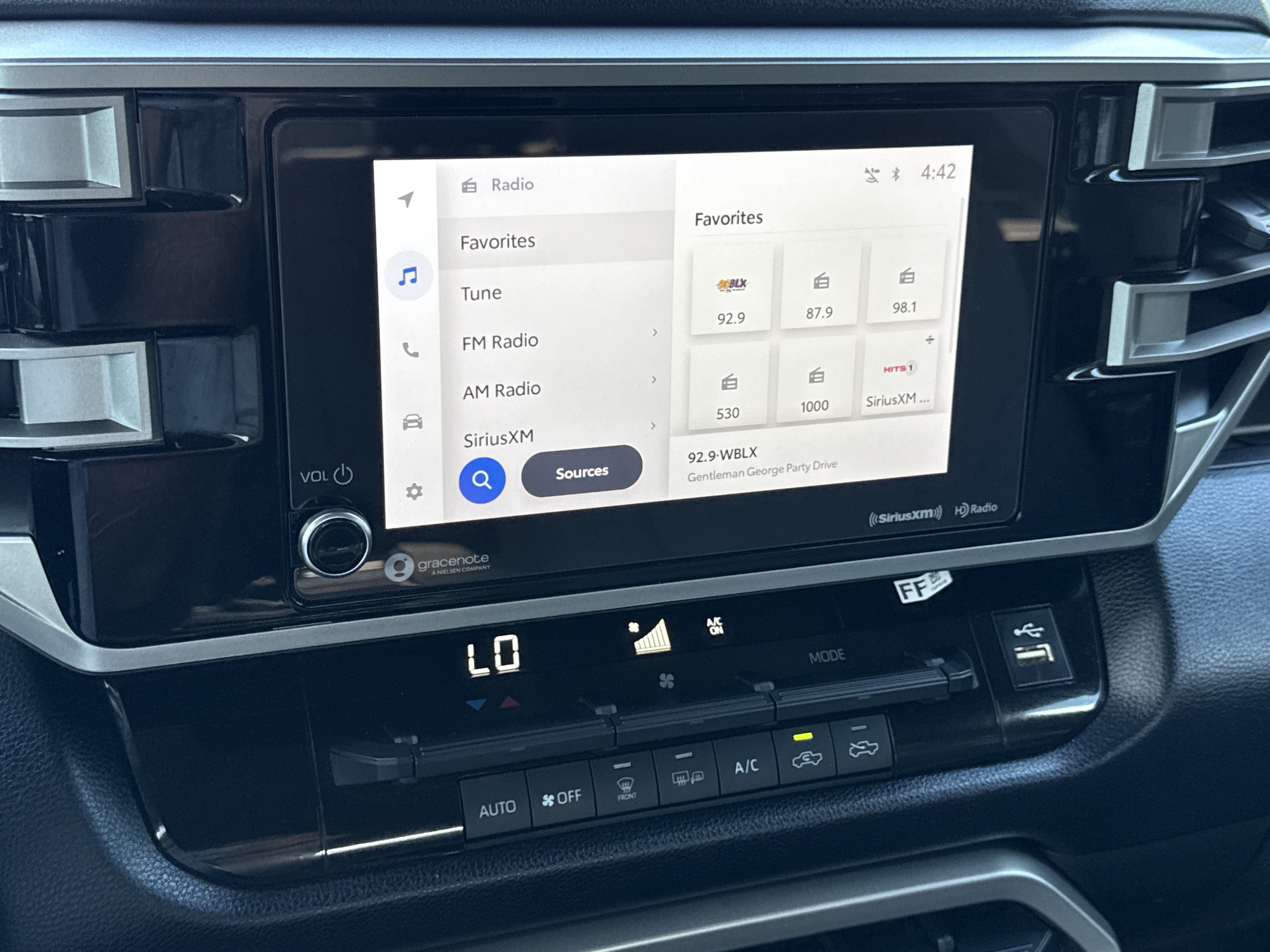 2024 Toyota Tundra 4WD SR5