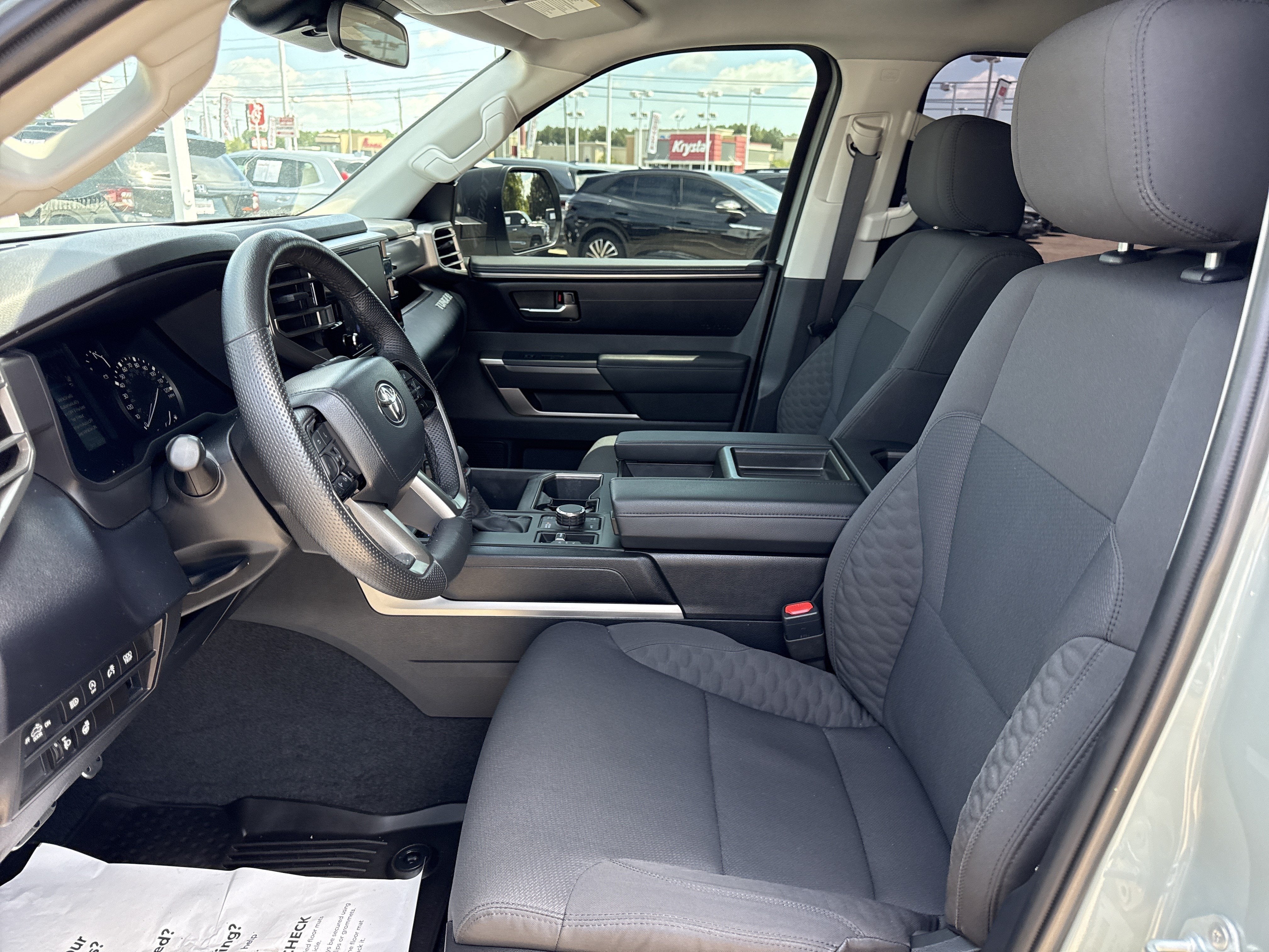 2024 Toyota Tundra 4WD SR5