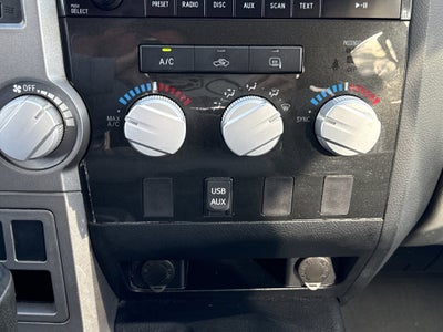 2011 Toyota Tundra 4WD Truck Grade