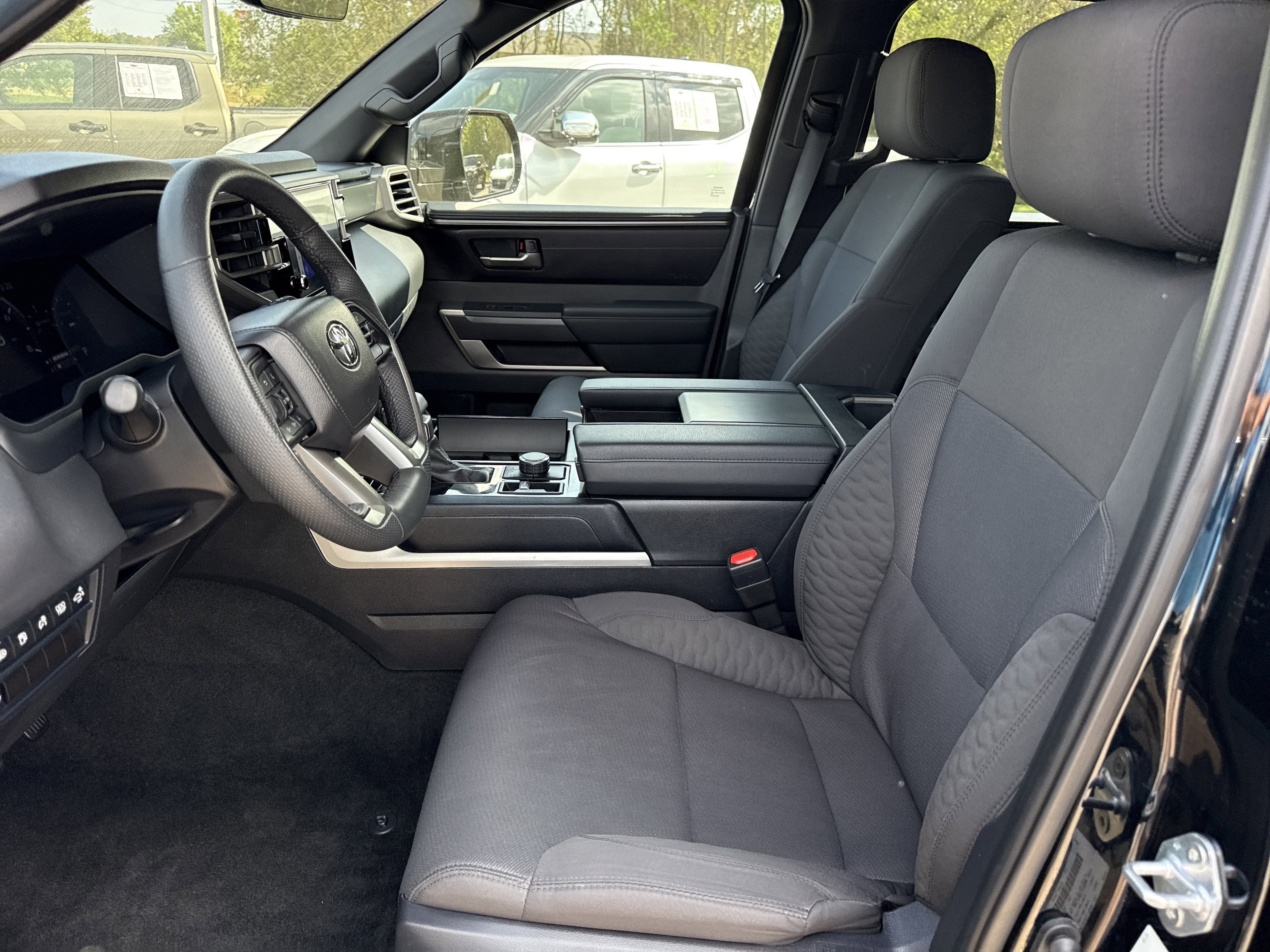 2025 Toyota Sequoia Base